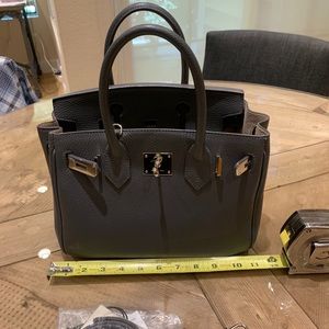 Teddy Blake Buti caty 10